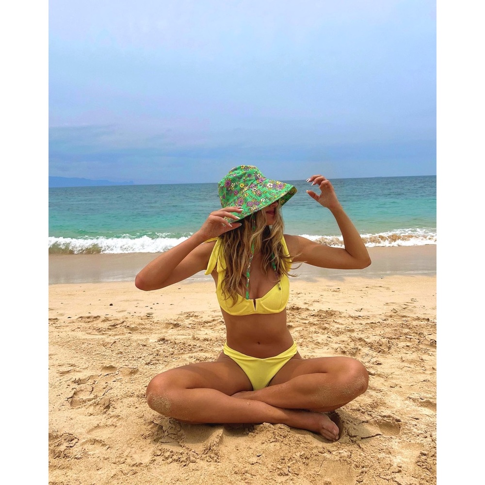 Beach Riot | Bikini Set.